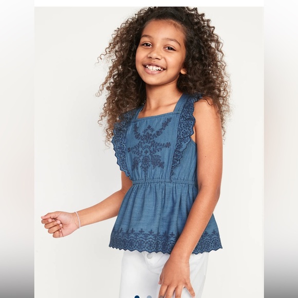 Old Navy Other - OLD NAVY Sleeveless Chambray Embroidered Ruffled Apron Top for Girls size S
